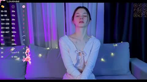 Milkiss online show from December 17, 2025, 6:36 pm