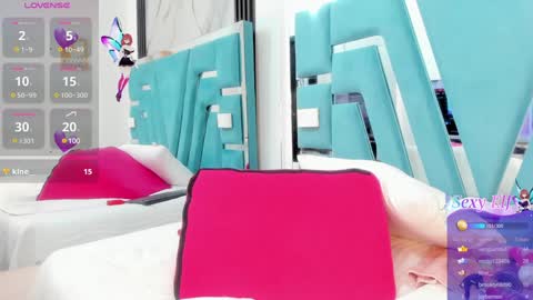 Camila online show from January 21, 2025, 9:46 pm