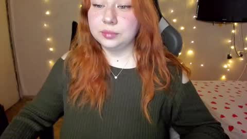 Mila shy sensual person  online show from March 7, 2025, 4:13 am