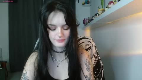 Sasha online show from November 26, 2025, 1:56 pm