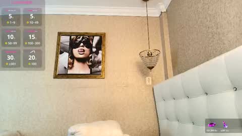 miladiosa online show from December 2, 2025, 12:10 pm