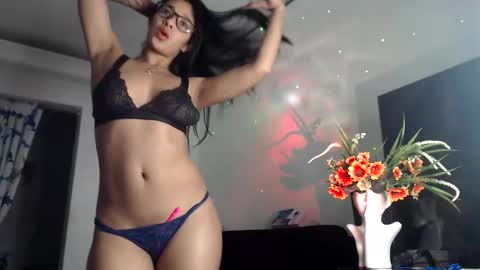 Milagros online show from December 4, 2024, 6:33 am