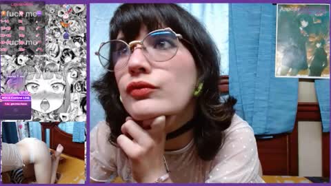 Snapshot of milalunala chatting on February 23, 2025, 1:24 am Mila-Lunala online show from February 23, 2025, 1:24 am
