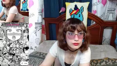 Snapshot of milalunala chatting on October 15, 2025, 6:19 pm Mila-Lunala online show from October 15, 2025, 6:19 pm