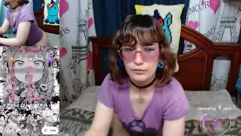 Snapshot of milalunala chatting on October 22, 2025, 2:23 am Mila-Lunala online show from October 22, 2025, 2:23 am