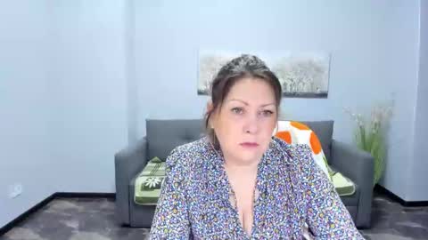 Snapshot of milana_blake chatting on March 10, 2025, 12:59 pm Milana online show from March 10, 2025, 12:59 pm