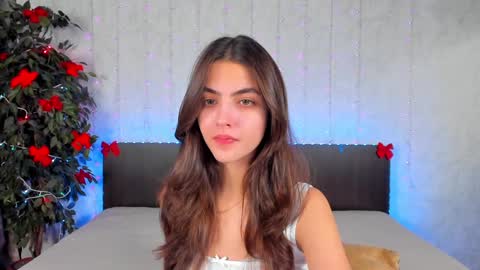 Snapshot of milana_crystal_ chatting on January 12, 2025, 1:48 pm Milana online show from January 12, 2025, 1:48 pm