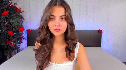 Snapshot of milana_crystal_ chatting on January 28, 2025, 8:14 am Milana online show from January 28, 2025, 8:14 am