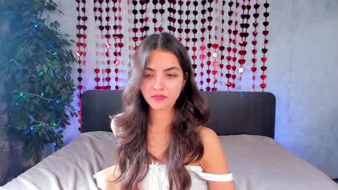 Snapshot of milana_crystal_ chatting on February 4, 2025, 11:16 am Milana online show from February 4, 2025, 11:16 am