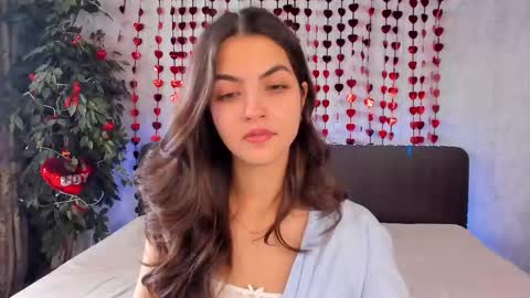 Snapshot of milana_crystal_ chatting on February 16, 2025, 11:27 am Milana online show from February 16, 2025, 11:27 am