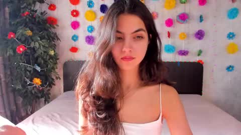 Snapshot of milana_crystal_ chatting on March 9, 2025, 11:25 am Milana online show from March 9, 2025, 11:25 am
