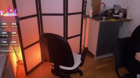 Dan and Milana online show from November 28, 2025, 7:55 am