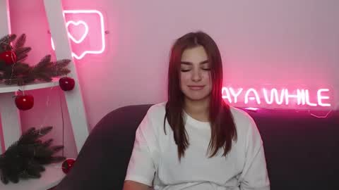 milanaangelas online show from December 26, 2024, 11:54 am