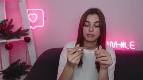 milanaangelas online show from December 28, 2024, 2:10 pm