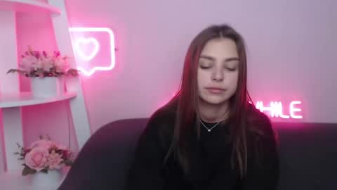 milanaangelas online show from February 22, 2025, 10:51 am