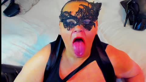 Snapshot of milanabiegert chatting on January 4, 2025, 5:16 pm Lana online show from January 4, 2025, 5:16 pm