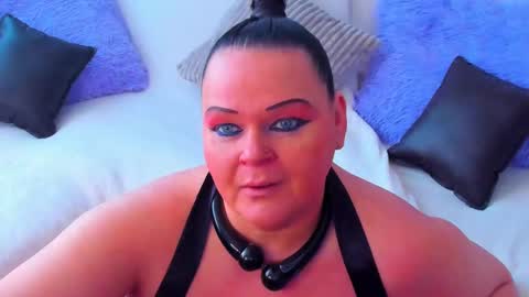 Snapshot of milanabiegert chatting on March 2, 2025, 8:59 am Lana online show from March 2, 2025, 8:59 am