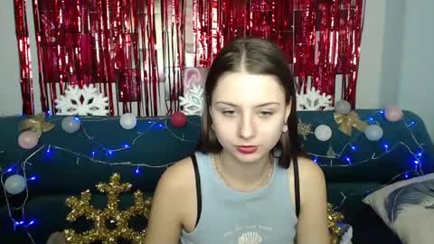 Snapshot of milanaroz chatting on December 22, 2024, 1:44 pm milanaroz online show from December 22, 2024, 1:44 pm
