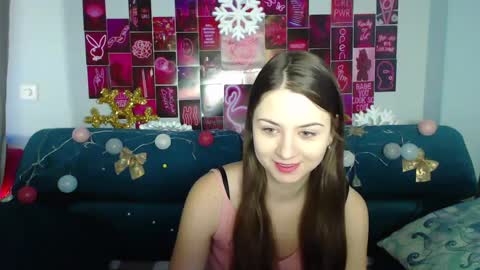 Snapshot of milanaroz chatting on January 2, 2025, 5:35 am milanaroz online show from January 2, 2025, 5:35 am