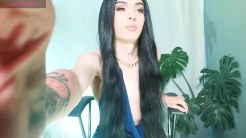 Snapshot of milansantana24 chatting on September 19, 2025, 10:54 pm MILAN SANTANA online show from September 19, 2025, 10:54 pm