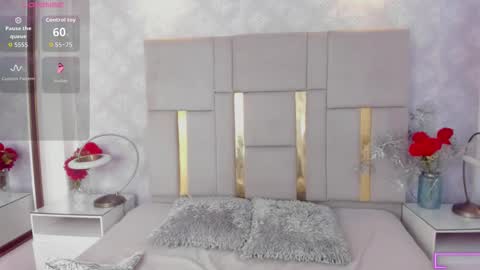 Snapshot of milasaenz1 chatting on September 20, 2025, 12:39 pm Cami online show from September 20, 2025, 12:39 pm