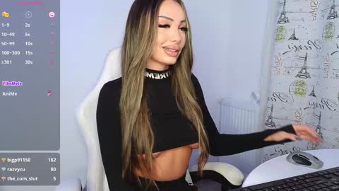 Snapshot of mileysin chatting on January 10, 2025, 3:06 pm Miley Sin online show from January 10, 2025, 3:06 pm