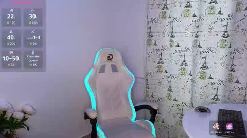 Snapshot of mileysin chatting on October 30, 2025, 11:44 am Miley Sin online show from October 30, 2025, 11:44 am