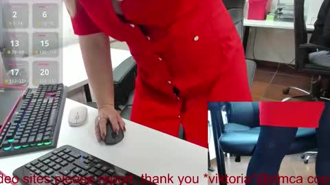 Viktoria online show from November 4, 2025, 11:42 am