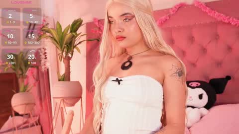 Snapshot of mili_moon_ chatting on September 24, 2025, 12:30 pm online show from September 24, 2025, 12:30 pm