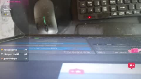 Snapshot of milk_little4u chatting on February 25, 2025, 6:36 am luci online show from February 25, 2025, 6:36 am