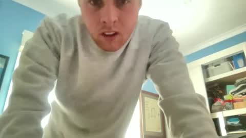 Snapshot of milkplease1234567 chatting on December 14, 2025, 4:07 am Milkplease online show from December 14, 2025, 4:07 am