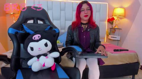 Michelle  online show from September 13, 2025, 12:16 pm