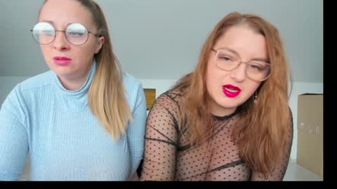 Livia online show from November 16, 2025, 7:47 am