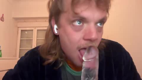 Snapshot of milkymitch chatting on January 7, 2025, 6:59 am Mimi online show from January 7, 2025, 6:59 am