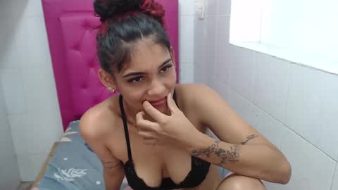 Snapshot of milkyway_18 chatting on March 9, 2025, 7:05 pm milkyway_18 online show from March 9, 2025, 7:05 pm