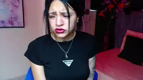 Violeta online show from December 3, 2025, 3:32 pm