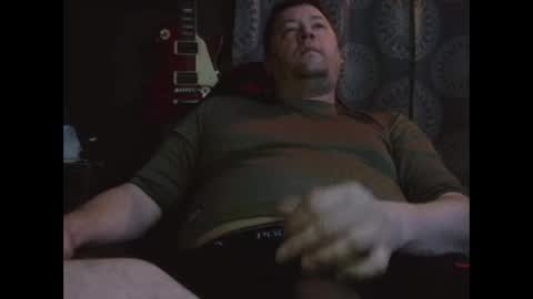 Snapshot of millbj02 chatting on December 2, 2025, 5:46 am millbj02 online show from December 2, 2025, 5:46 am