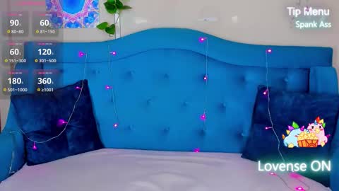 Milly online show from November 27, 2025, 2:13 am