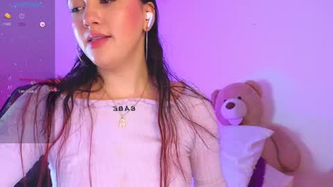 Snapshot of milly_01 chatting on February 5, 2025, 8:21 am Milly online show from February 5, 2025, 8:21 am