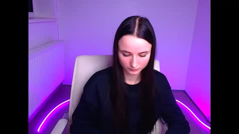 Milly online show from February 4, 2025, 9:49 am