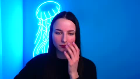 Milly online show from February 18, 2025, 9:43 am