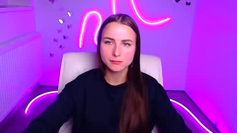 Milly online show from November 15, 2025, 7:05 am