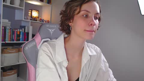 Milly online show from December 13, 2024, 7:58 am