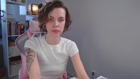 Milly online show from January 14, 2025, 7:06 am