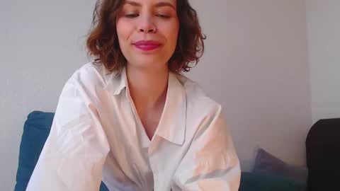 Milly online show from September 22, 2025, 6:59 am