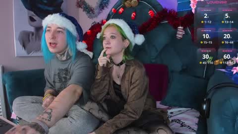 Snapshot of milten_trish chatting on December 17, 2024, 8:43 pm milten_trish online show from December 17, 2024, 8:43 pm