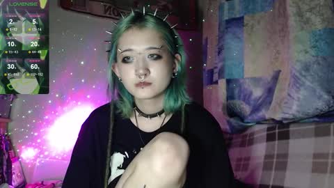Snapshot of milten_trish chatting on September 18, 2025, 5:04 pm milten_trish online show from September 18, 2025, 5:04 pm