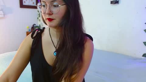 mily_baker online show from September 18, 2025, 11:07 pm