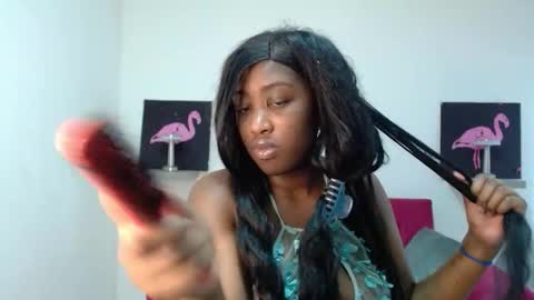 Snapshot of milykabombastik chatting on October 16, 2025, 1:12 pm milykabombastik online show from October 16, 2025, 1:12 pm