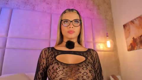 Milyy online show from November 5, 2025, 7:36 pm